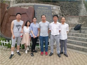 五四青年节登山活动小组合影